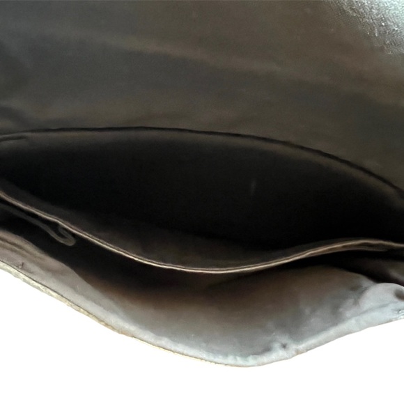 Plaid Messenger Bag - Picture 7 of 10